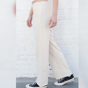 Brandy Melville Anastasia sweatpants